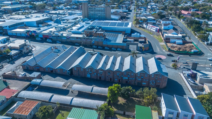 Commercial Property for Sale in Vincent Eastern Cape